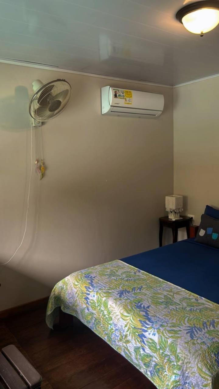 Casita Happy Feet And Tours Corcovado Hotel Drake Bay ภายนอก รูปภาพ